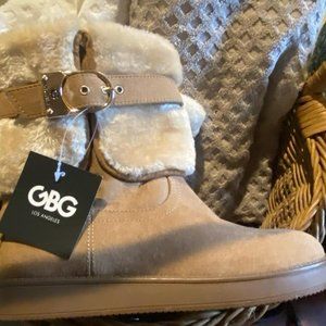 GBG tan fur lined boot (sz 7.5)